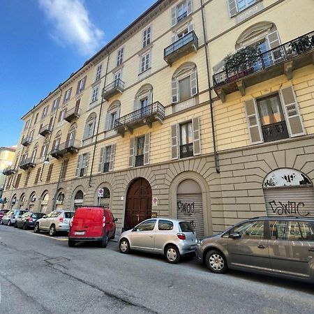 Centrale Appartamento Su Due Livelli "3" Turin Exterior foto