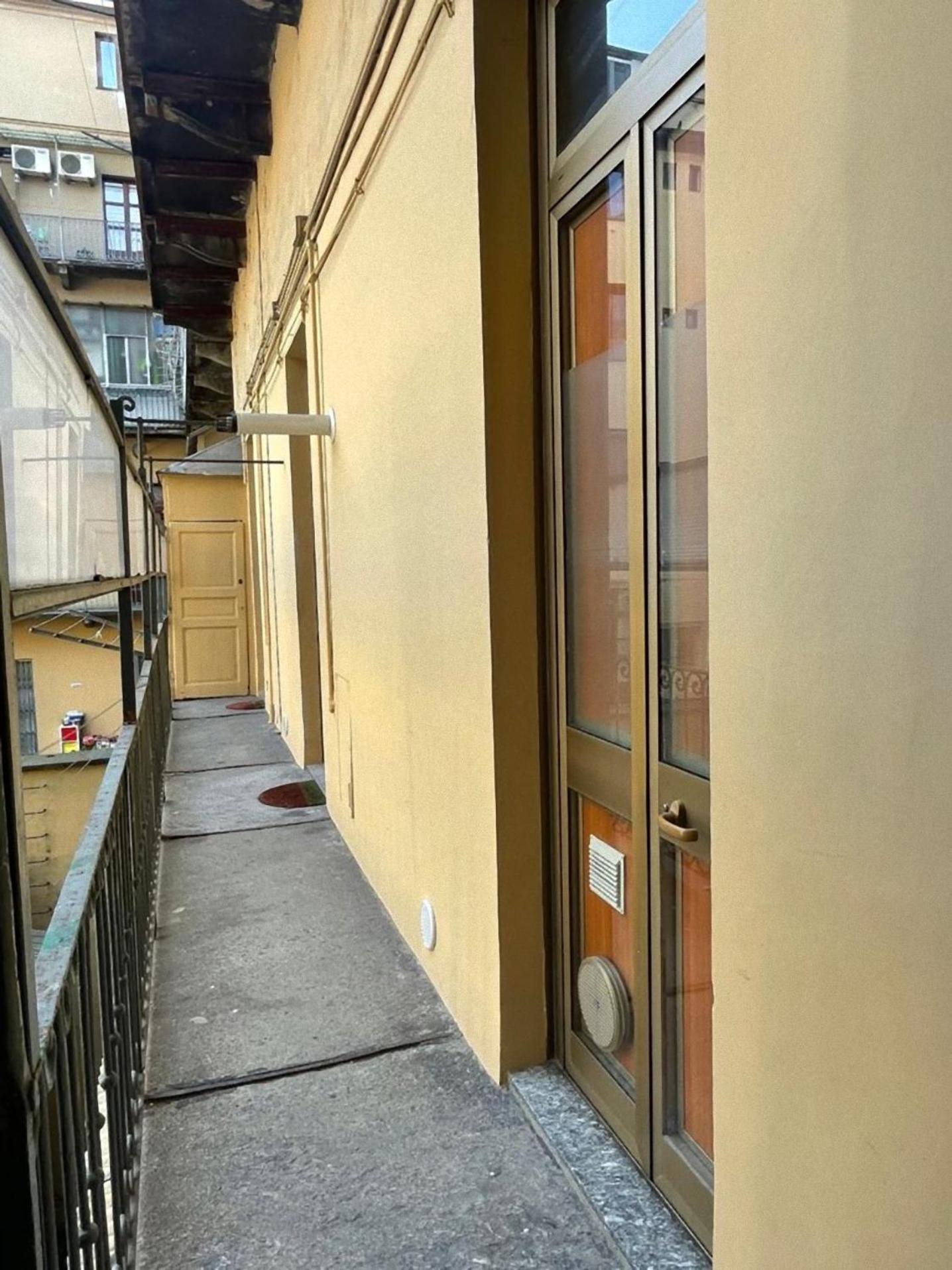 Centrale Appartamento Su Due Livelli "3" Turin Exterior foto